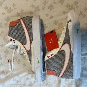 Brand new Nike blazers